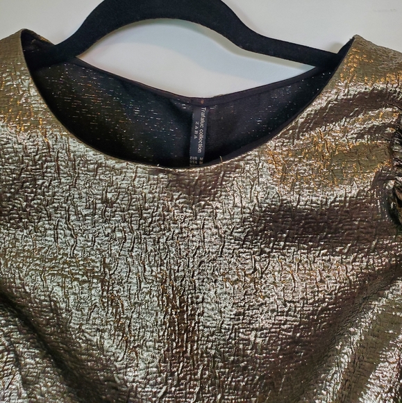 BALLOON SLEEVE CROP TOP - Picture 3 of 6